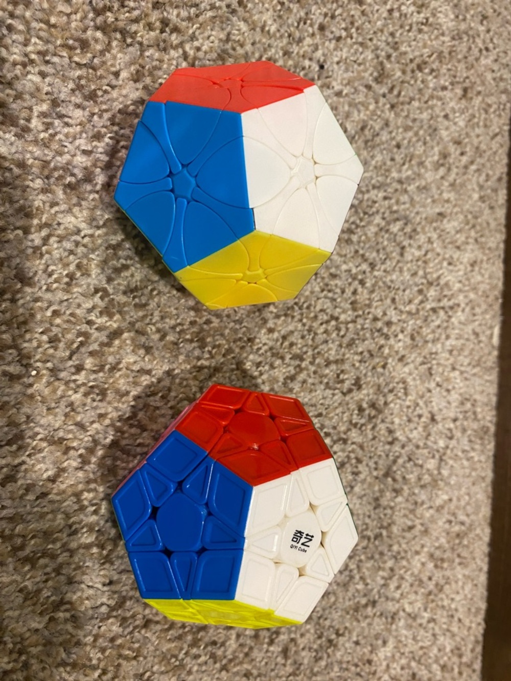 2 Megaminx Puzzle - Multicolor Kids Twist Toy